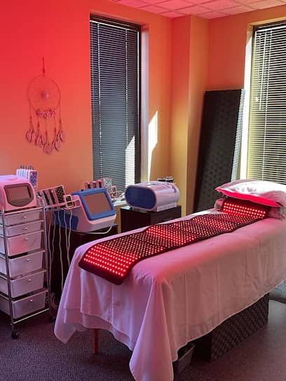 Ruta Naturals - Spa Studio - Beauty salon in Arlington Heights