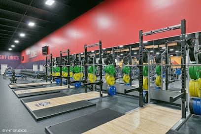 Crunch Fitness - Maple Grove - Gym in Maple Grove