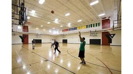 Blaisdell YMCA - Gym in Minneapolis