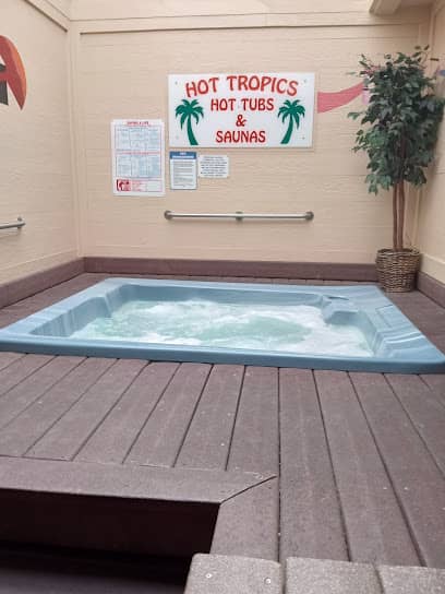 Hot Tub & Sauna In Private Rooms | San Lorezo, CA - Indoor lodging in San Lorenzo