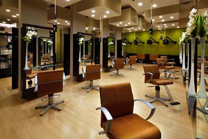 Simonson's Salon and Spa - Plymouth - Beauty salon in Plymouth