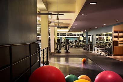 Equinox Greenwich Avenue - Gym in New York