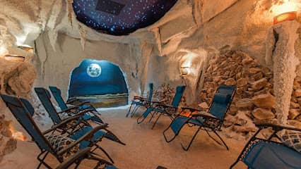 Salt Therapy Grotto & Spa - Spa in Naples