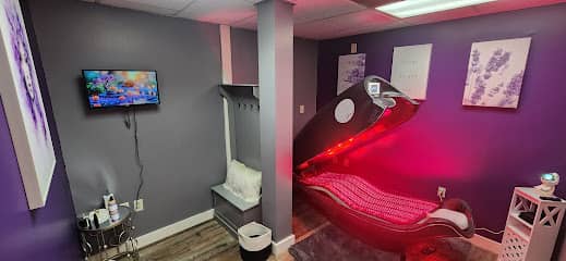 Pearlie's Red Light Beauty & Wellness Spa - Spa in Bristol