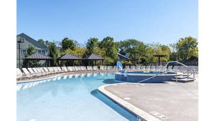 The Retreat at State College - Student housing center in State College